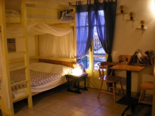 באטסי Adonis Guesthouse חדר תמונה