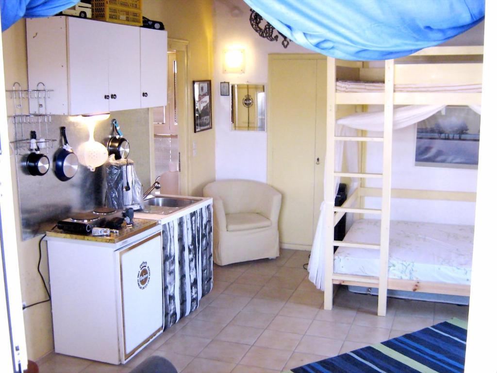באטסי Adonis Guesthouse חדר תמונה