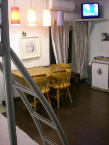 באטסי Adonis Guesthouse חדר תמונה
