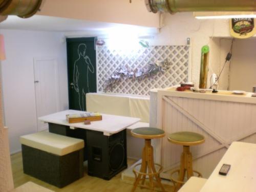 באטסי Adonis Guesthouse מראה חיצוני תמונה